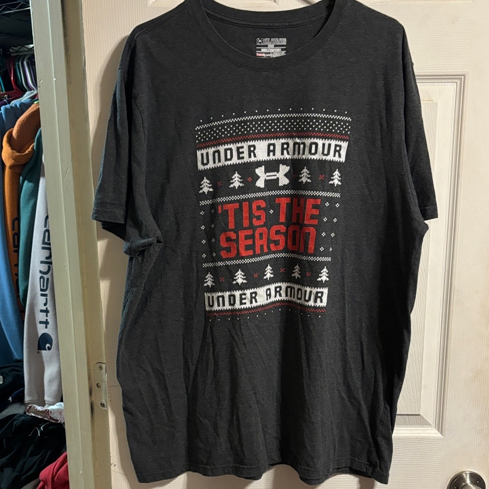 Under Armour Festive dark grey Tee with Red Accents